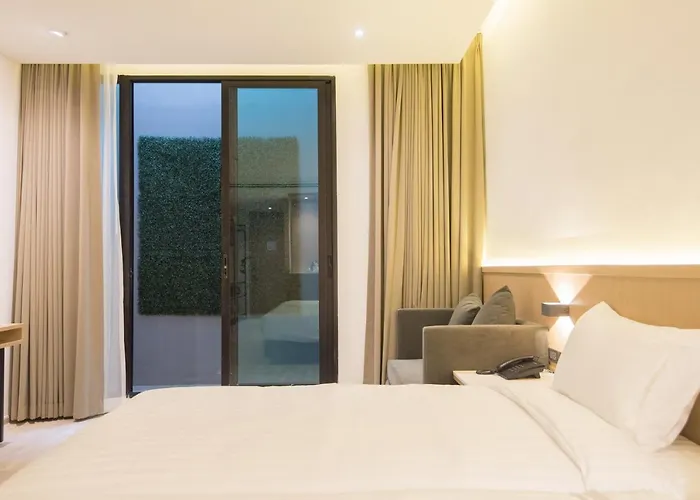 Madison Hotel 5*