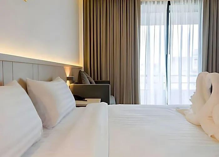 Madison Hotel